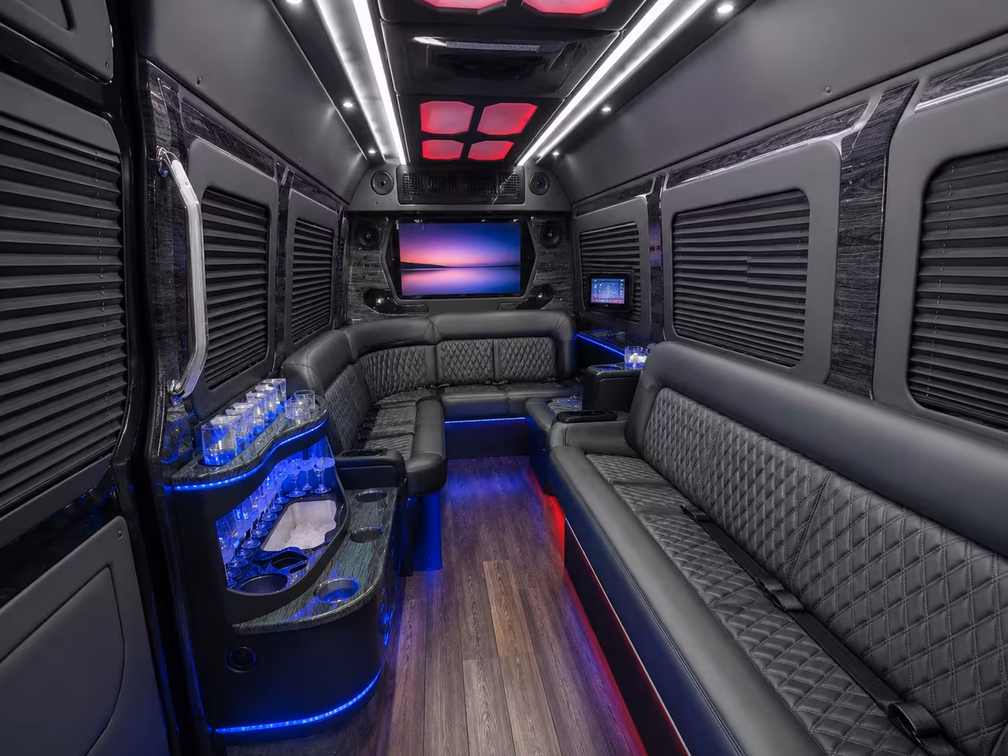 baytown airport shuttle buses for government groups at iah and hobby