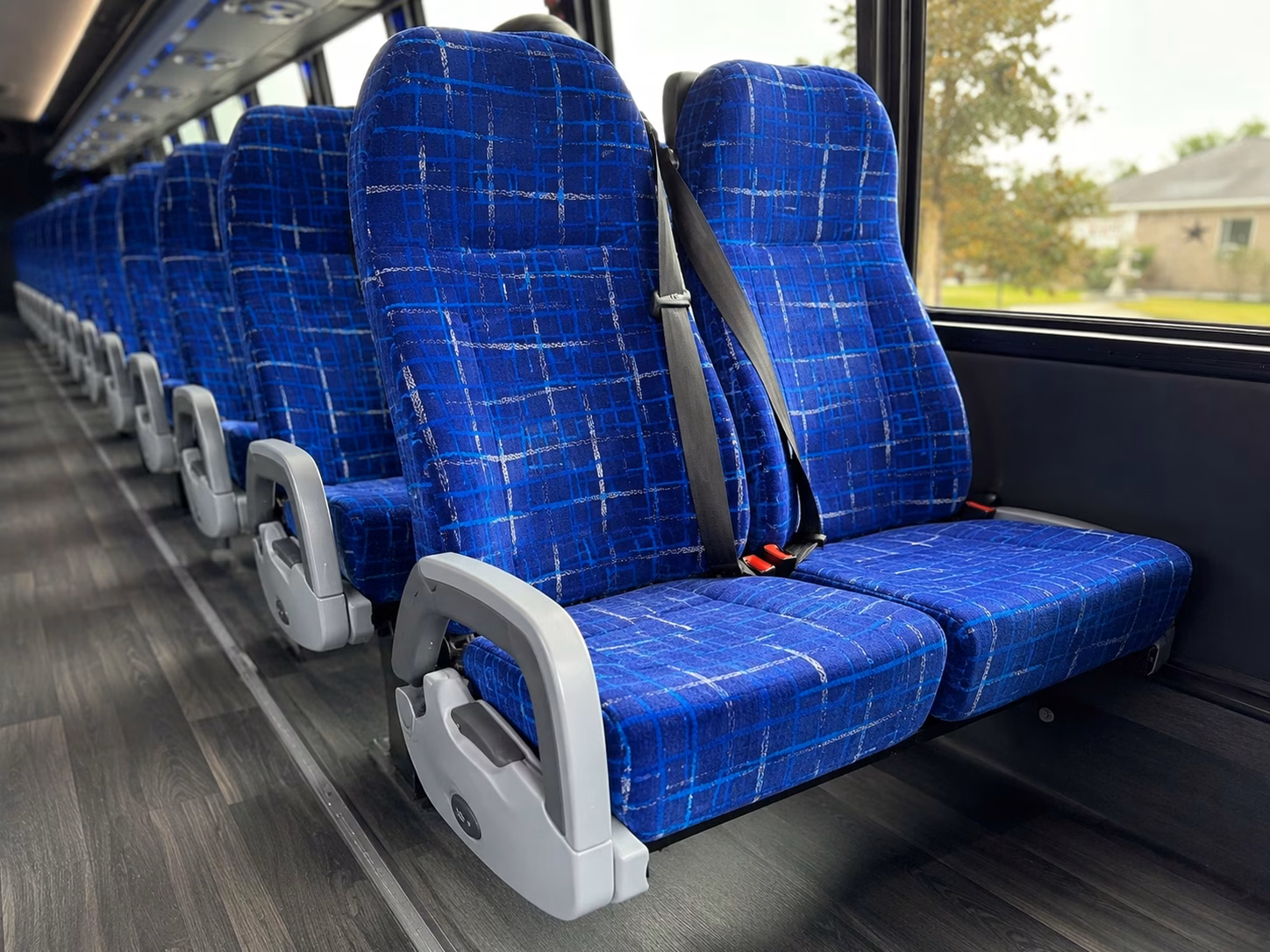 baytown charter bus rentals for plant training and company events