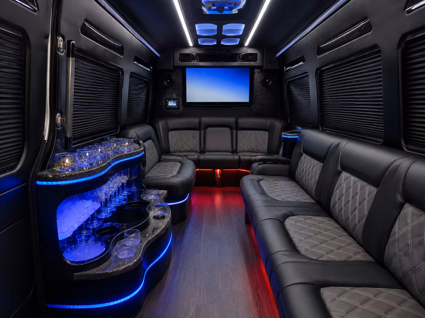 baytown prom homecoming bus rentals