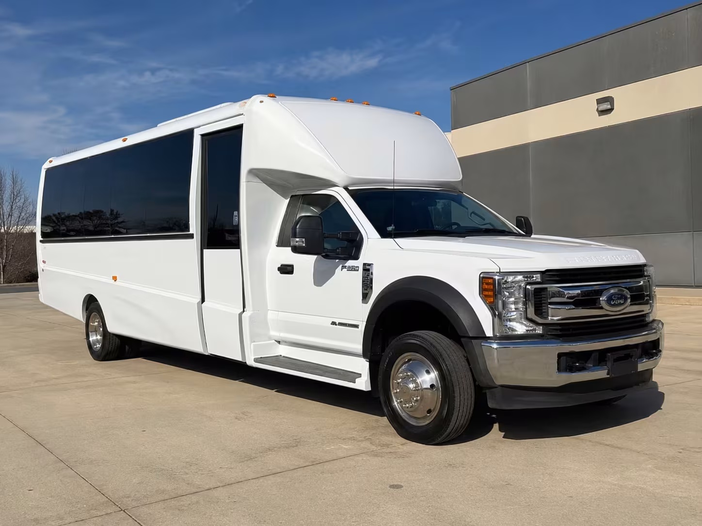 minibuses for smaller baytown prom groups