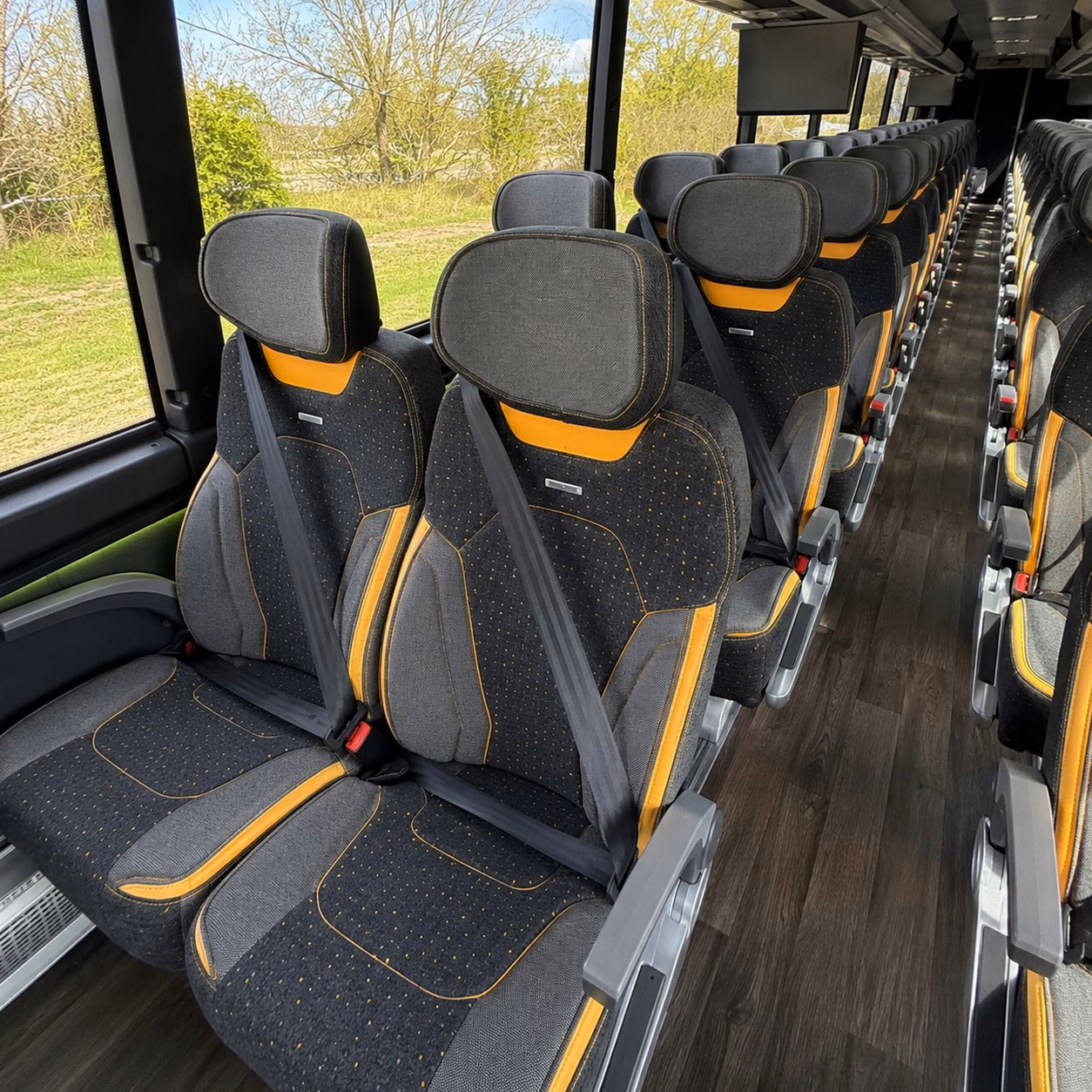 sports team and fan charter bus rentals in baytown
